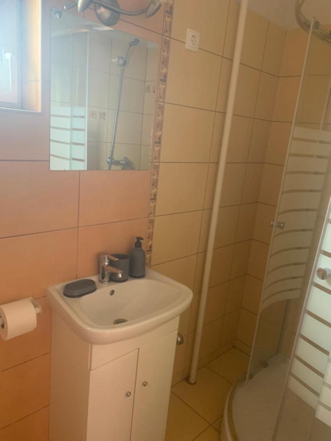 Gabor Aron Apartment Hajdúszoboszló Exterior foto