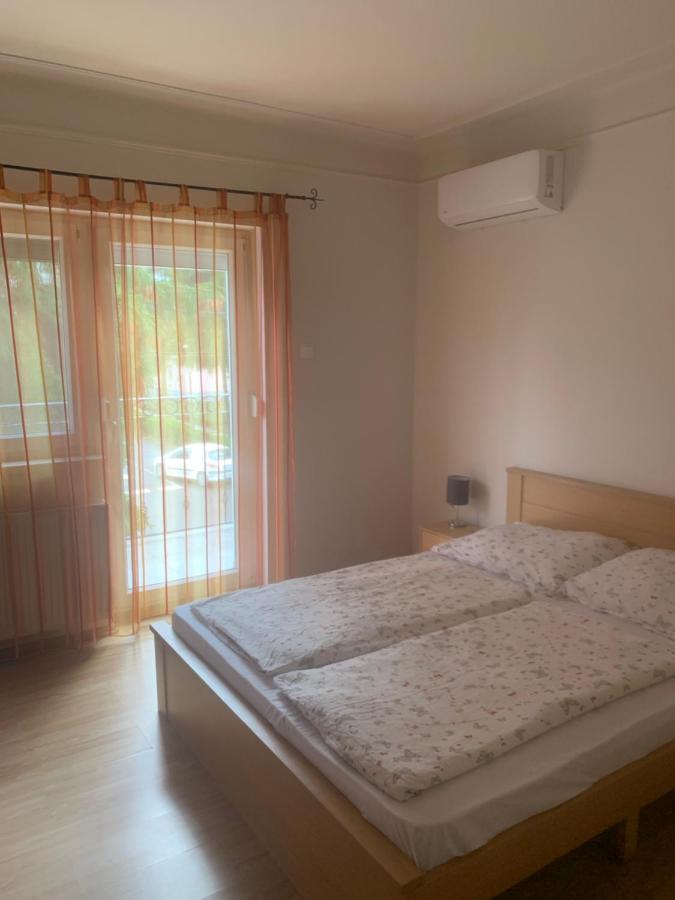 Gabor Aron Apartment Hajdúszoboszló Exterior foto